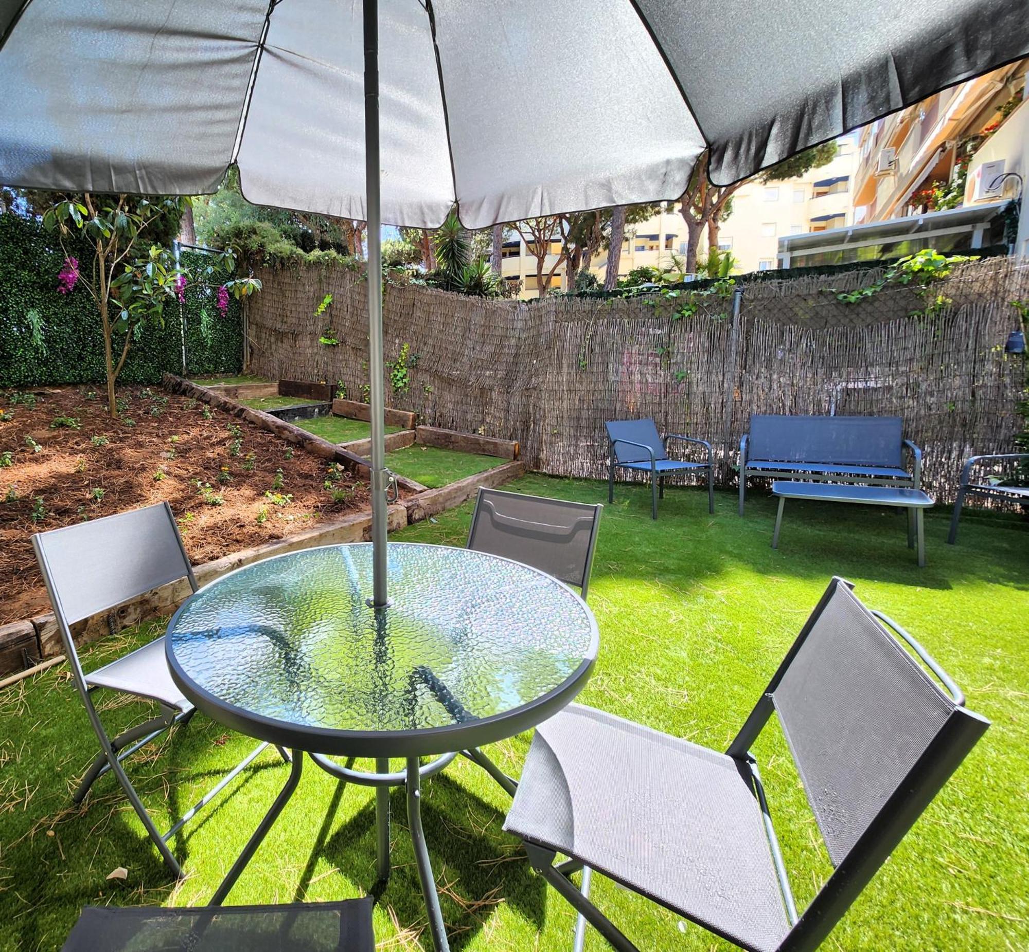 Ansa Beach Apartment - Cabopino, Marbella - Garden Level 外观 照片